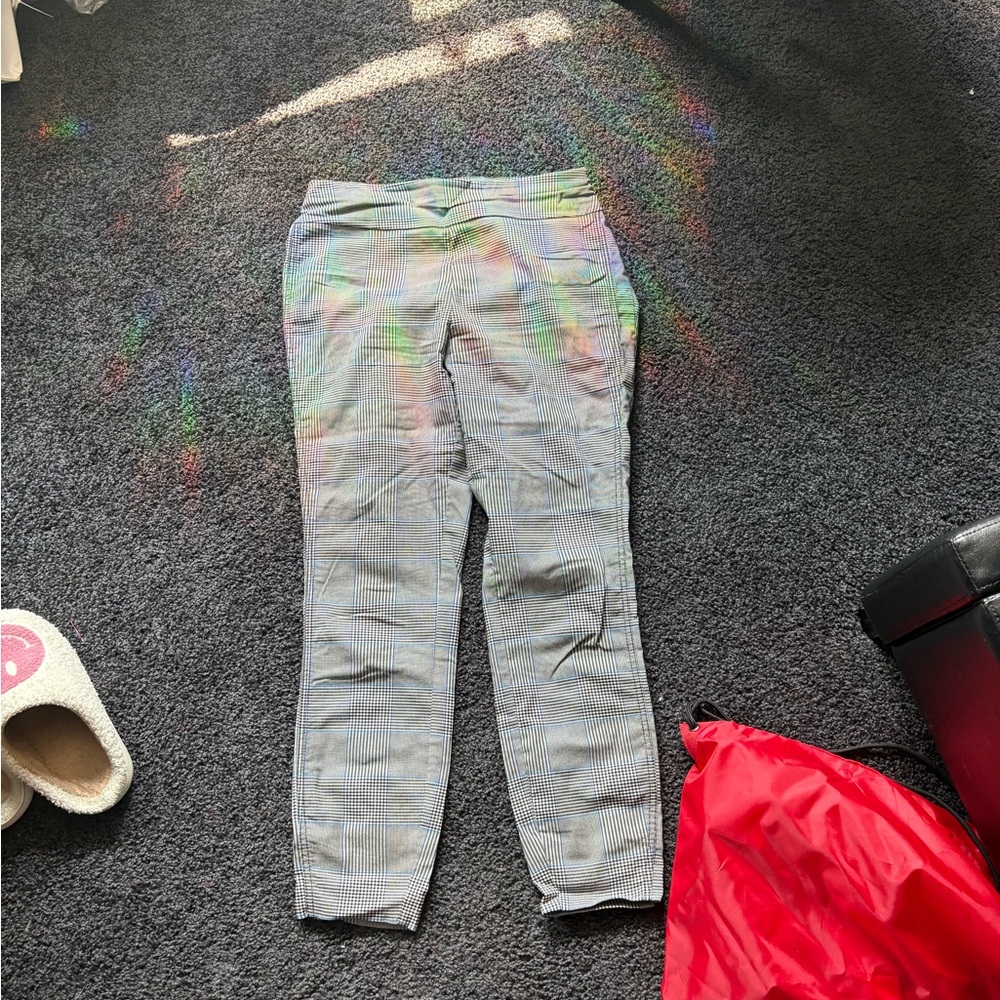 New York & Company Gray Leggings Comfortable Cotton Blend
